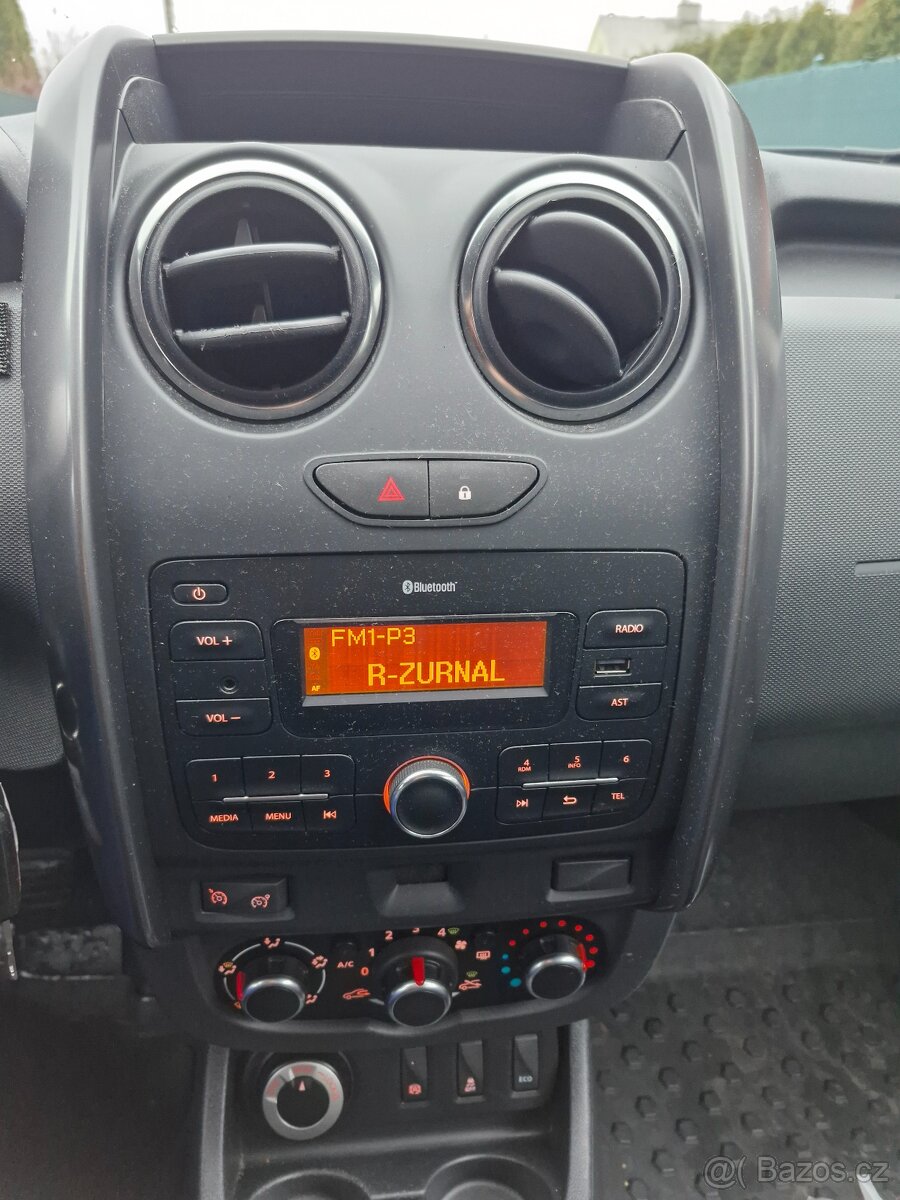 Duster 1,5 dci 80kw, 4x4 80tkm, Čr, TOP stav - 10