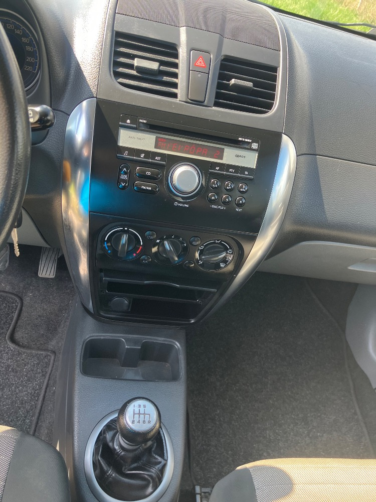 Suzuki SX 4WD - 10