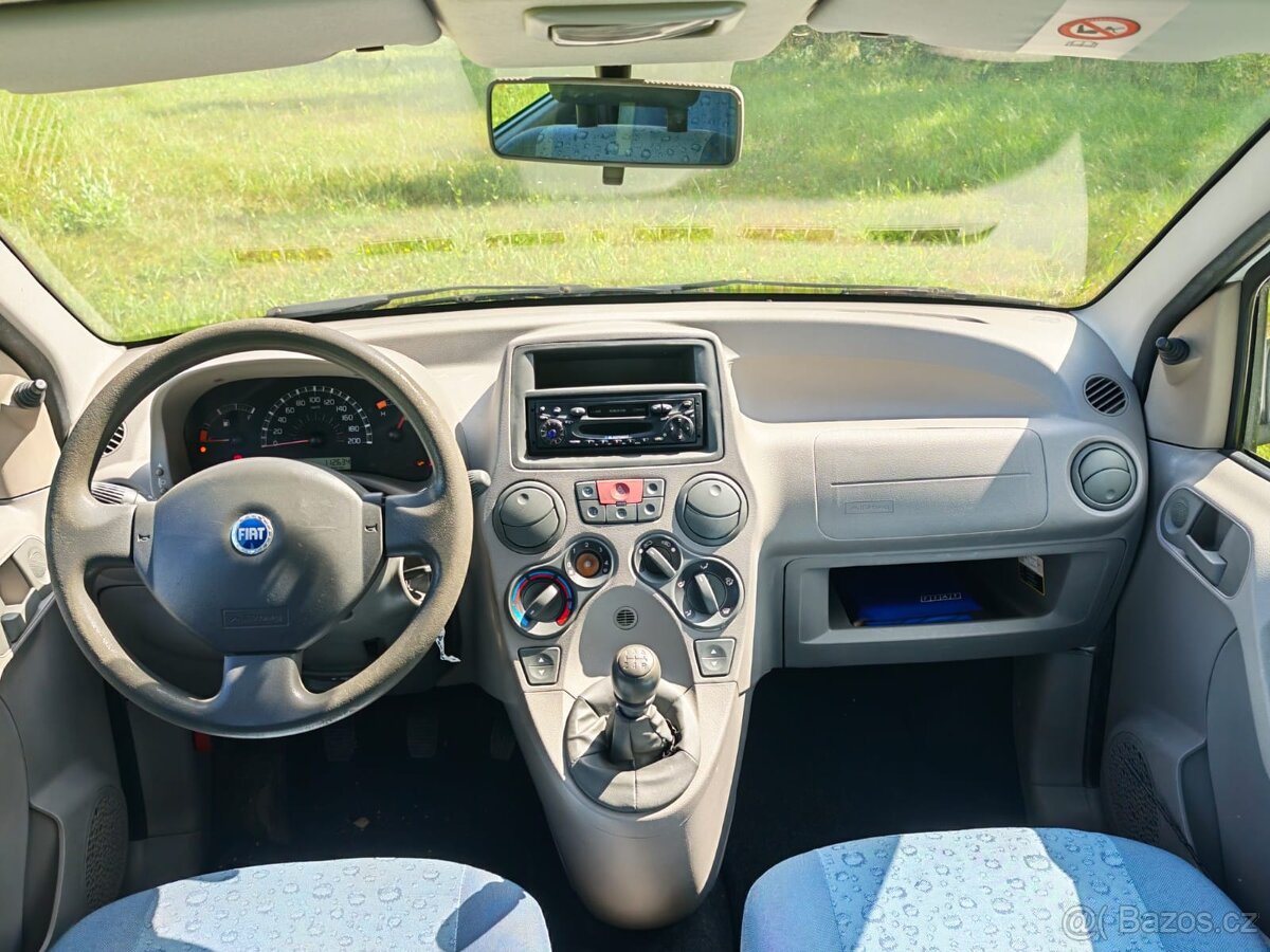 Fiat Panda 1,1 i ( 44 Kw) 1. Majitel. 5.2004 - 10
