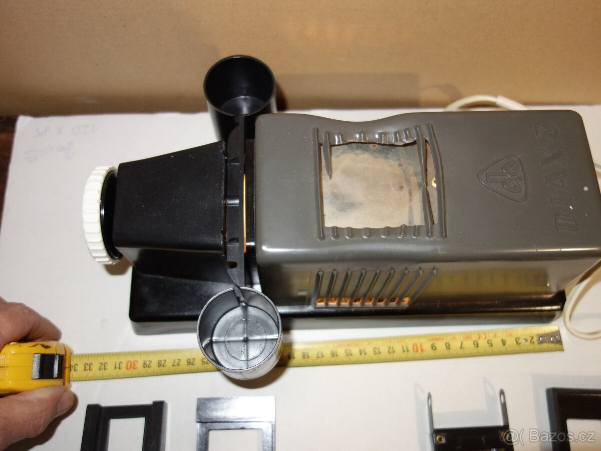 Retro dětský projektor Diax - 10