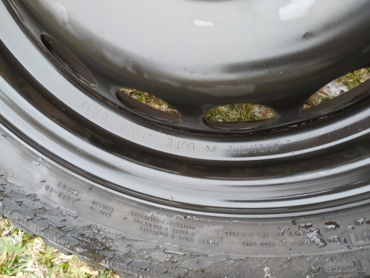 Zánovní zimní kola 4× Nokian 165/60 R15 - 10