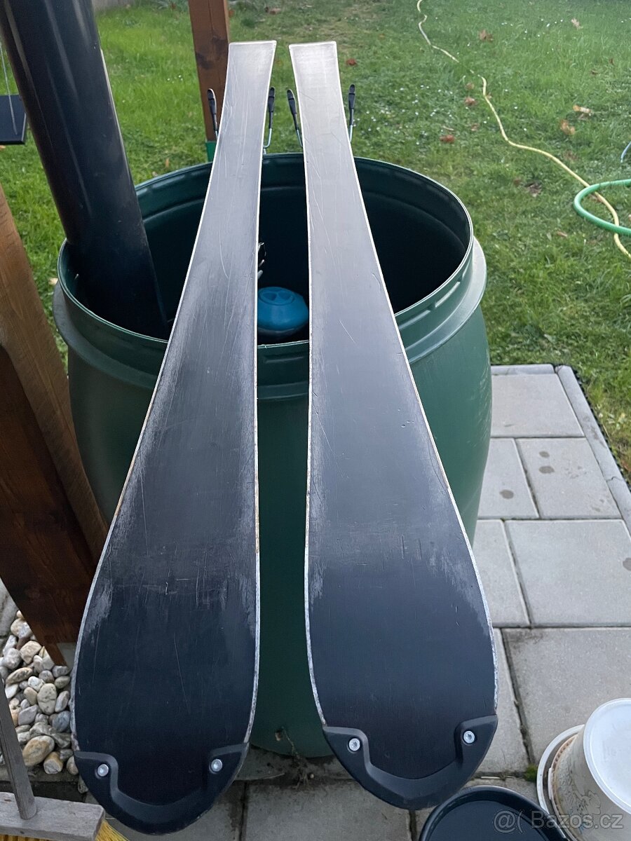 Nordica Doberman Team Race 140 cm Jr. - 10