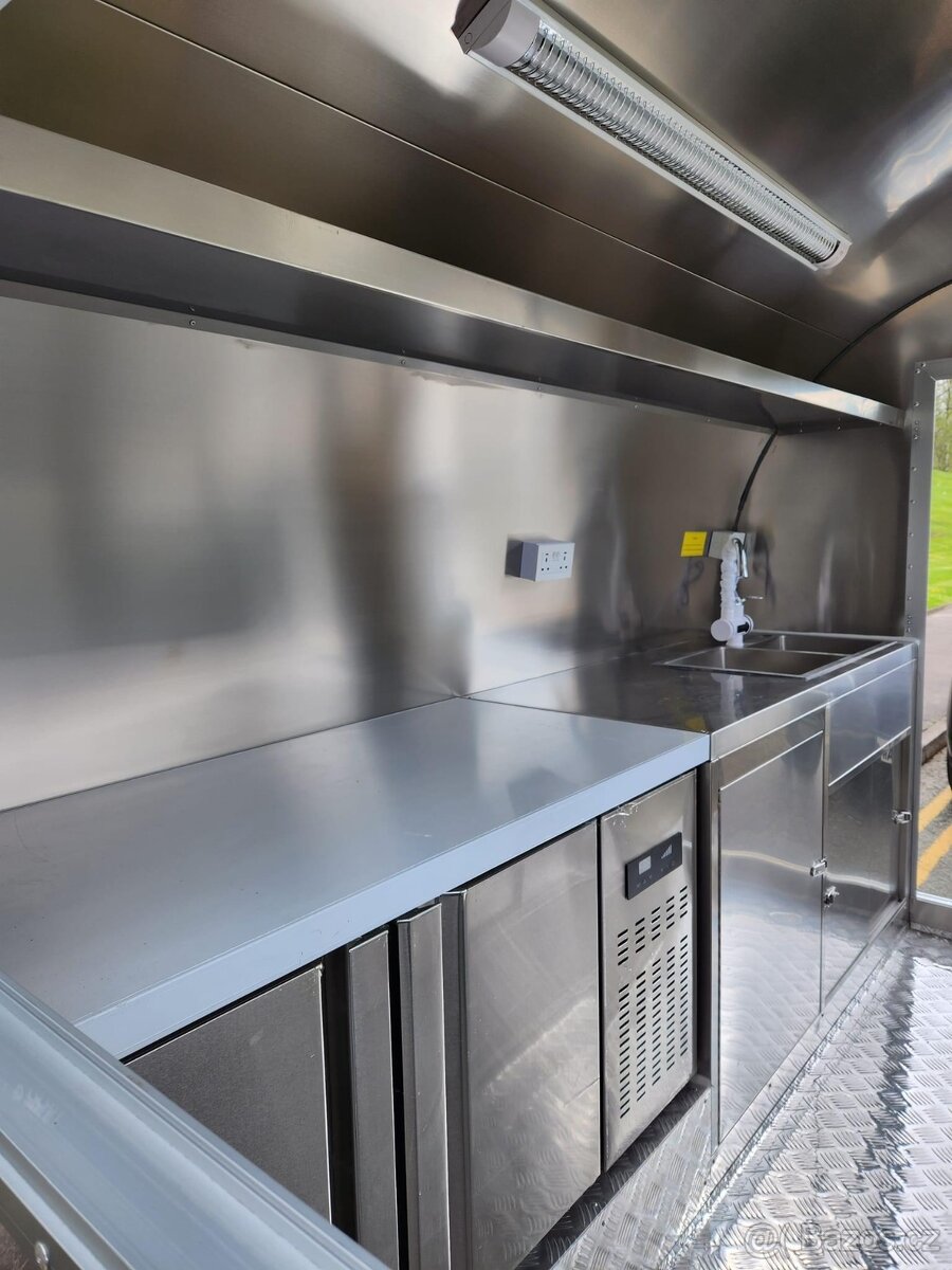 Gastro přívěs, Food Truck, Pojízdná prodejna,2.8M - 10