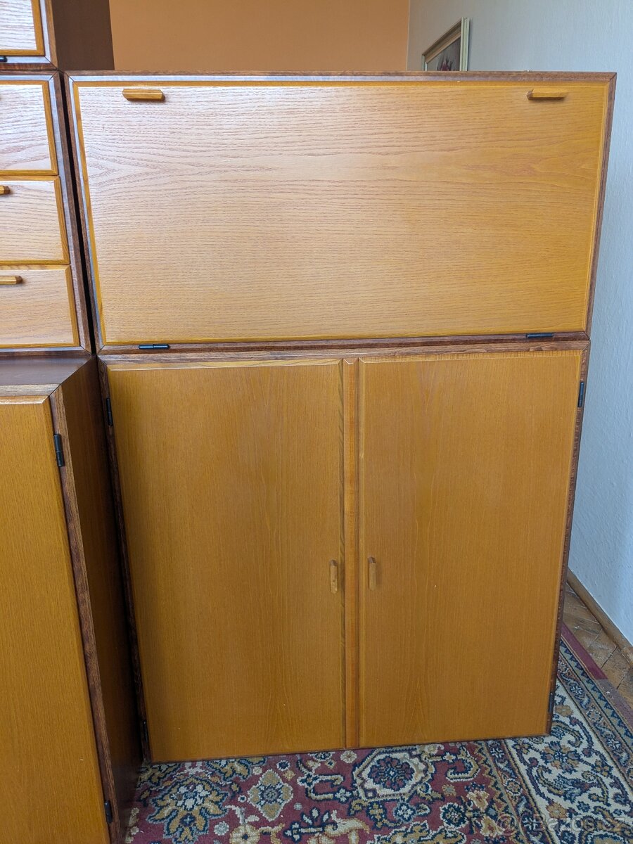 Dřevěná obývací stěna / sestava - 10