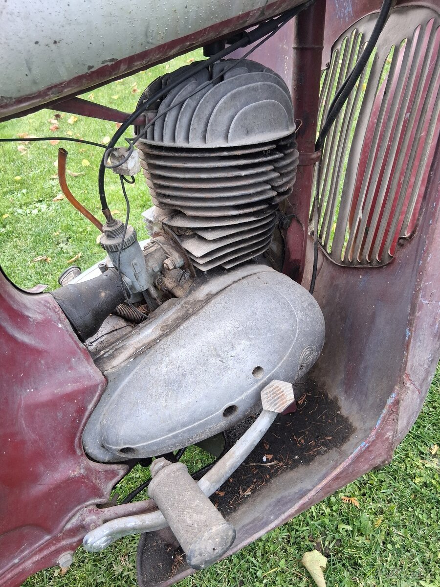 JAWA - ČZ 175/450 de luxe - 10