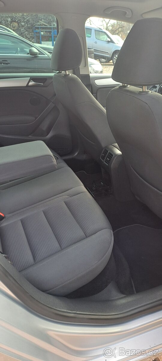 Volkswagen Golf 2.0 TDI 103kW 4MOTION - 10