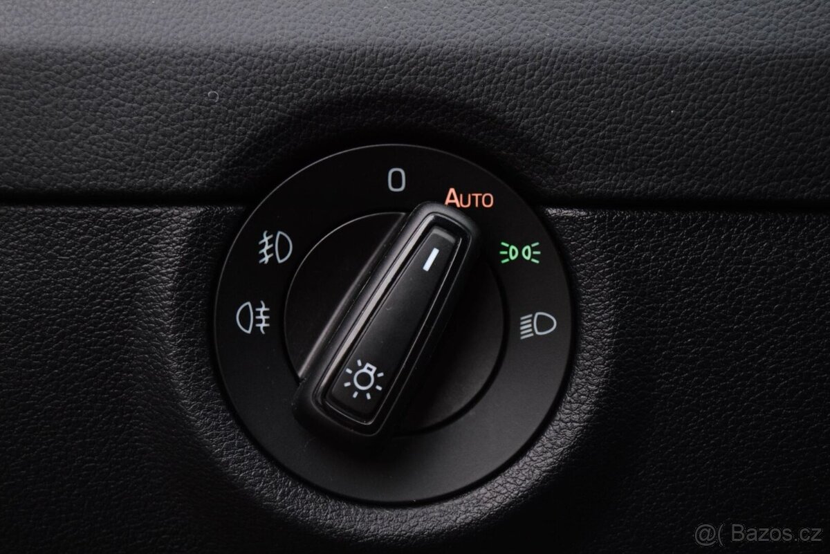 Škoda Octavia 3 Combi 2.0 TDI Style DSG - 10