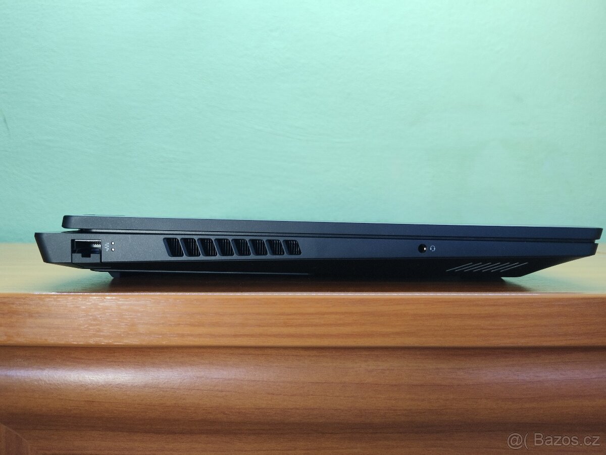 Nepoužitý 17"Omen,R7-8gen,RTX-4060,PCIe 4.0,Záruka. - 10