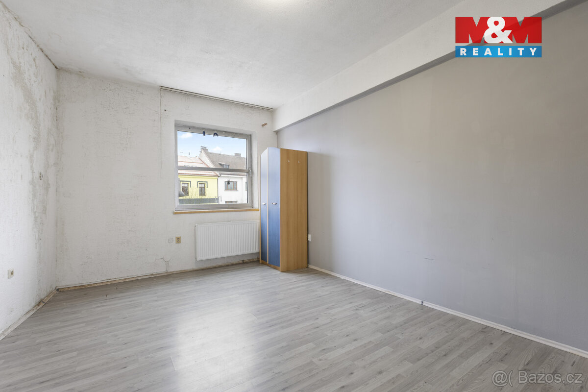 Prodej bytového domu s 10 byty a komercí, Hlinsko - 10