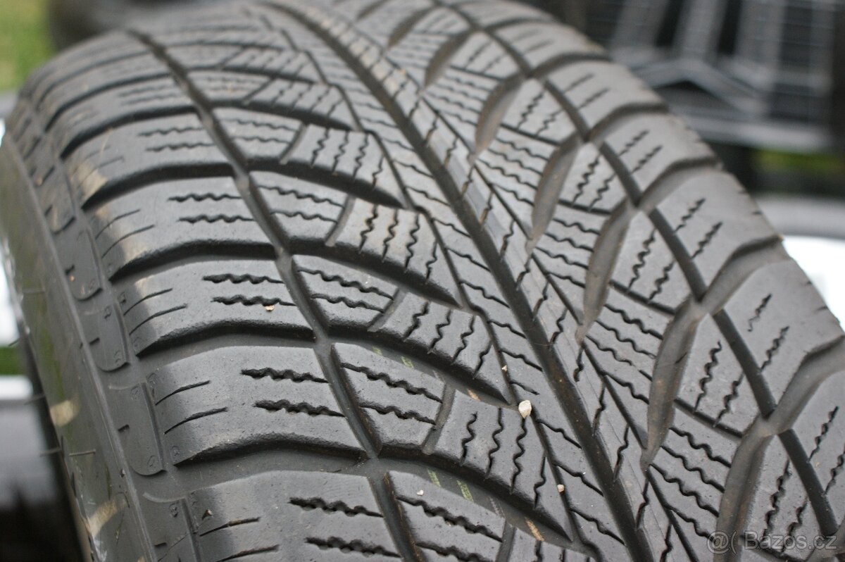 BMW lehce prohnute original kola R16 5x120 zimni pneu - 10