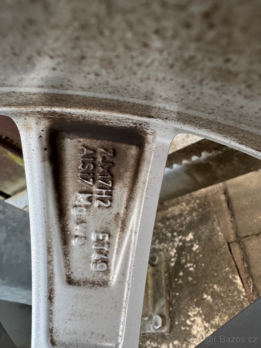 Alu kolo Trius 17" Octavia III Rozměr ráfku: 7,0J x 17" - 10