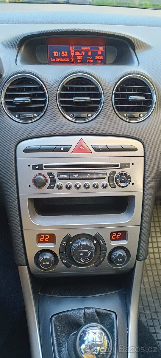 Peugeot 308 HDi - 10