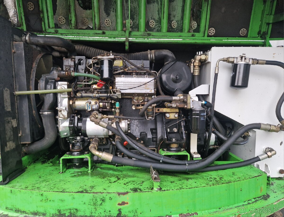 Kolesový bager O&K MH 2.10C 10t - 10