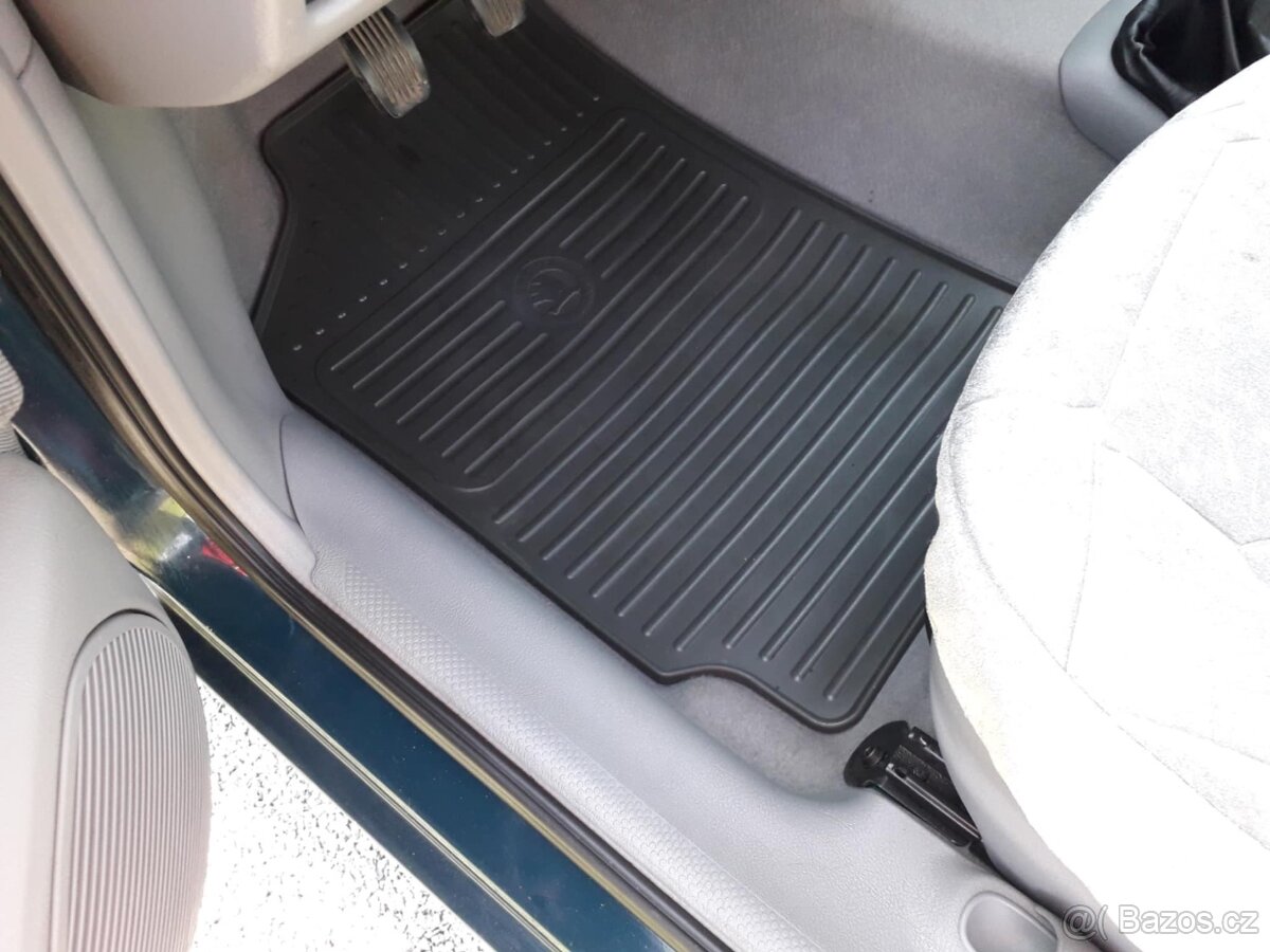 Škoda Felicie 1.3 MPi - 10