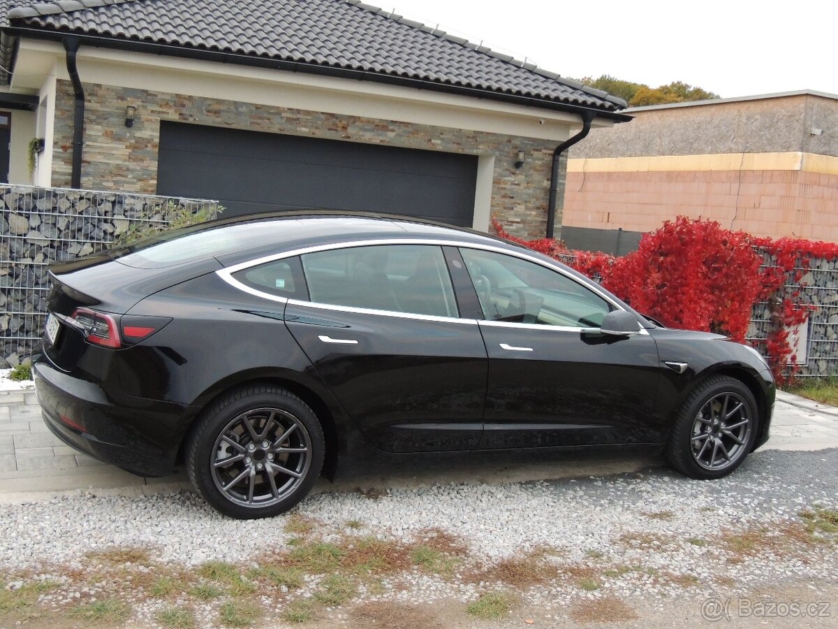 Tesla Model 3 SR+ SOH 87,5% 2019 - 10