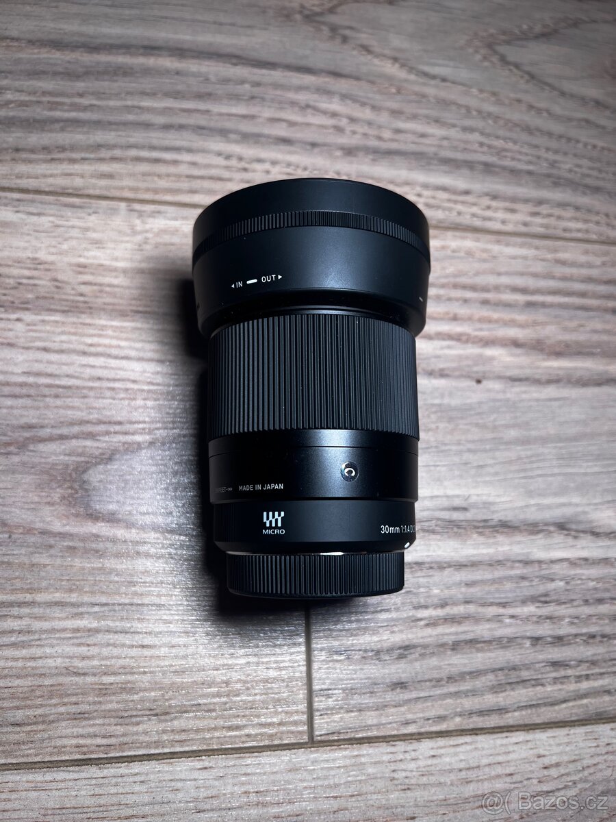 GH5 jako nová (7211 sn.) + f/0.95 Nokton + Sigma 30/1.4 - 10