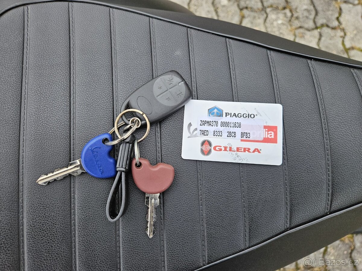 Piaggio Vespa GTS Super Notte 125ccm, 2/2021, i-get - 10