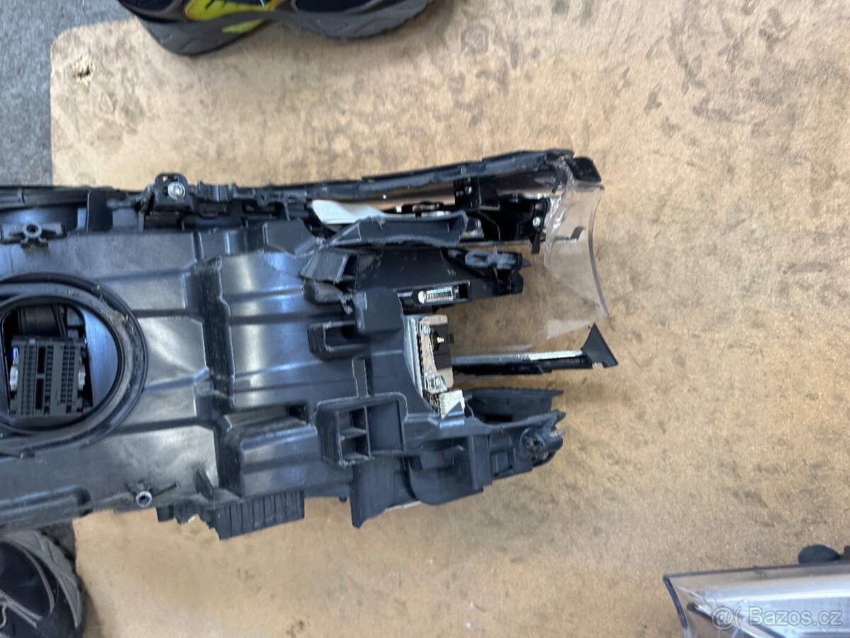 Laser světlomet BMW 7 série G11/G12 - 10