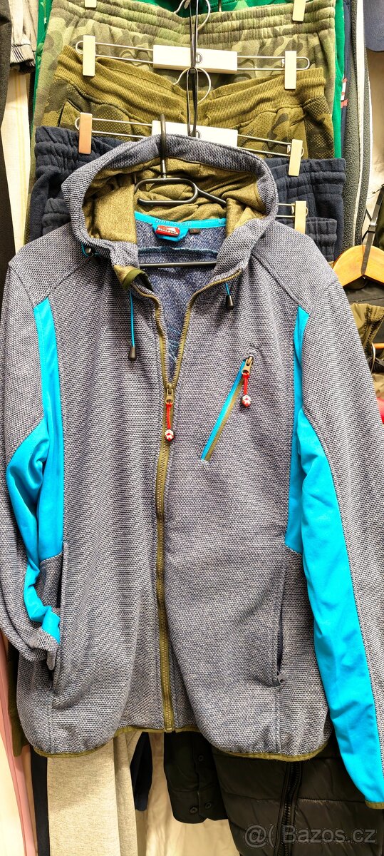 Pánské oblečení a boty. - 10