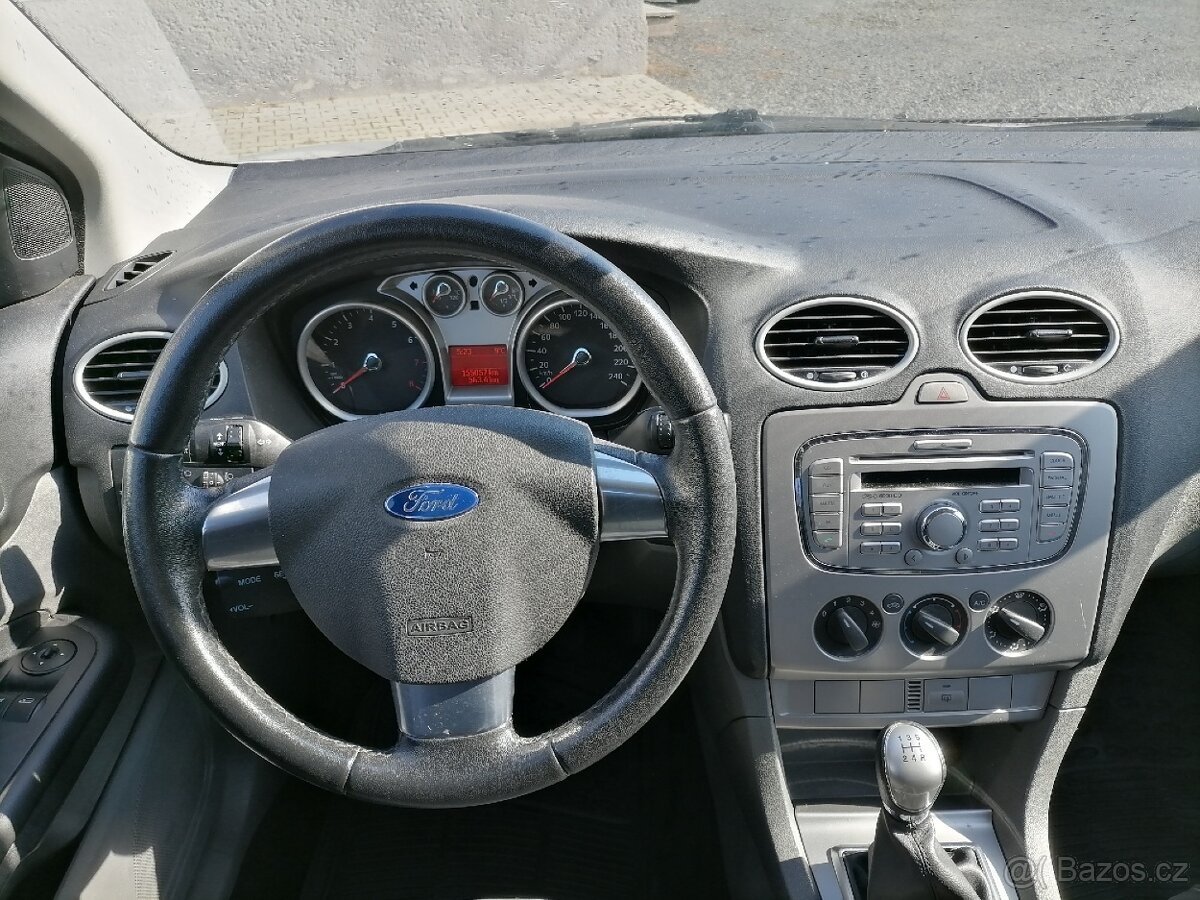Ford Focus 1,6. r. 2009 SLEVA - 10