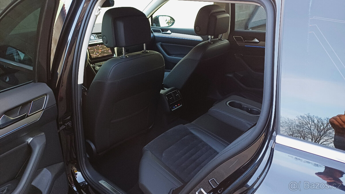VW Passat Variant 2.0 Bi-TDI 176kW HIGHLINE - 10