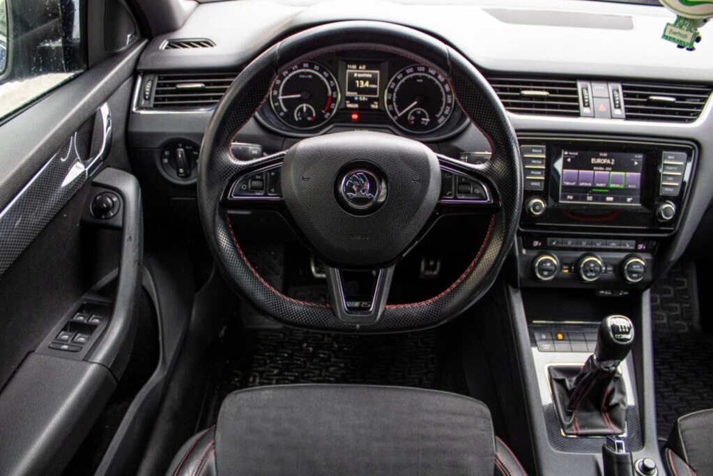 Škoda Octavia RS 2.0 TDI CR DPF - 10