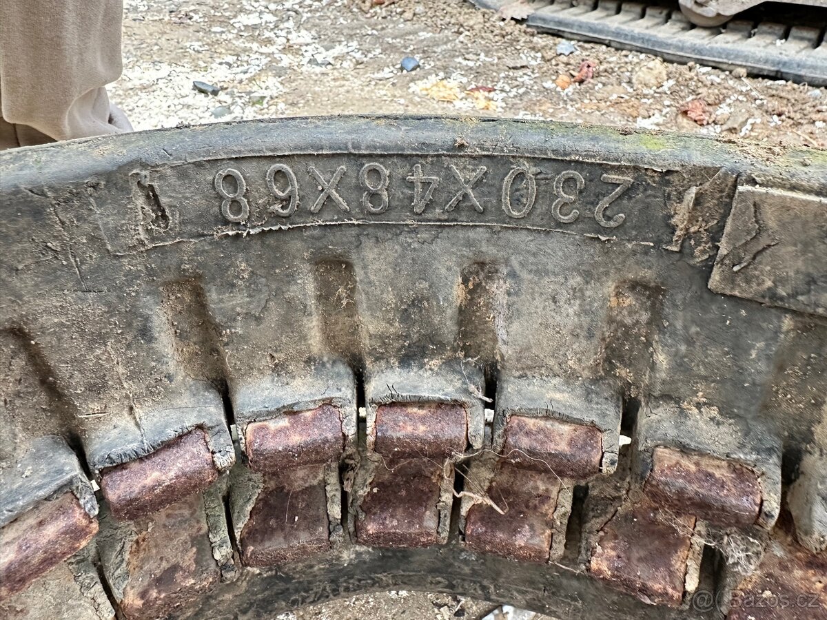 Pásy takeuchi tb016 - 10