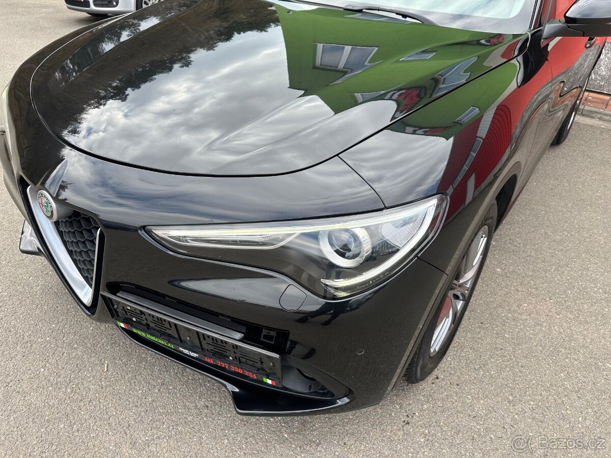 Alfa Romeo STELVIO 2.2JTDM - 10
