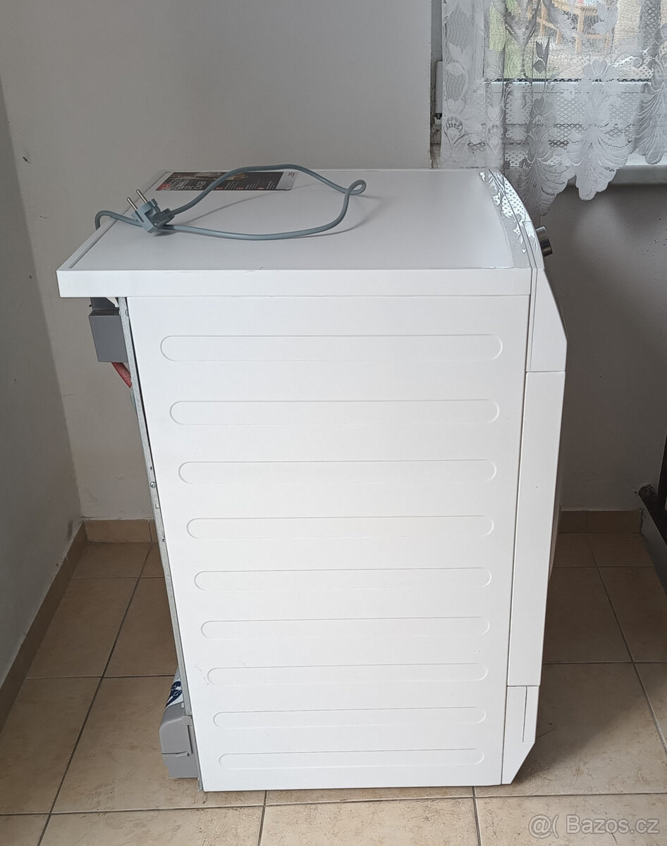 KONDENZAČNÍ SUŠIČKA PRÁDLA AEG - 7KG - A++ - 10