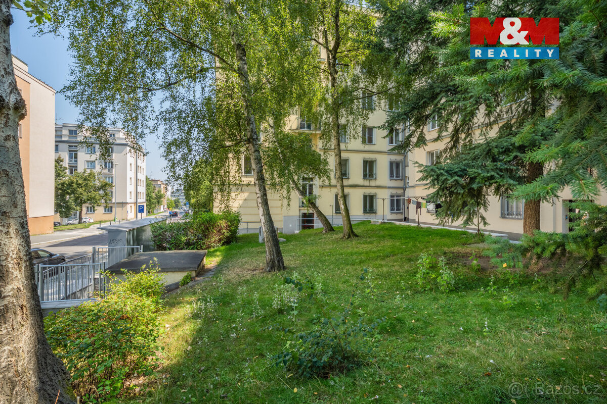 Prodej nebytového prostoru, 49 m², Praha, ul. Bělohorská - 10