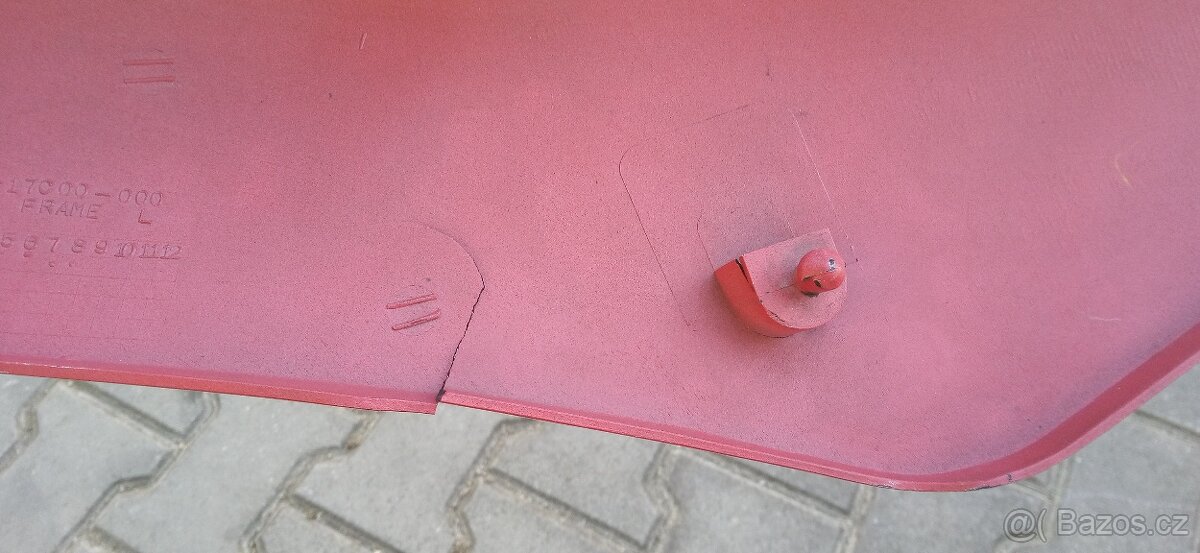 Suzuki GSX-R 750 - 10