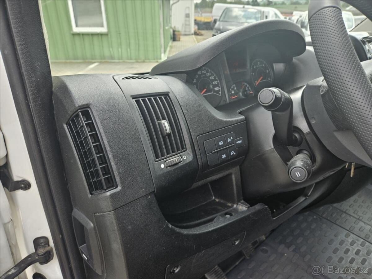 Peugeot Boxer 3,0 TDI L4H2 350 tempomat č.19. - 10