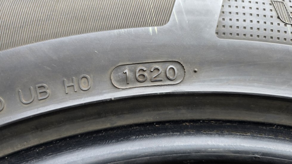 Letní pneu 235/55/18 Hankook - 10