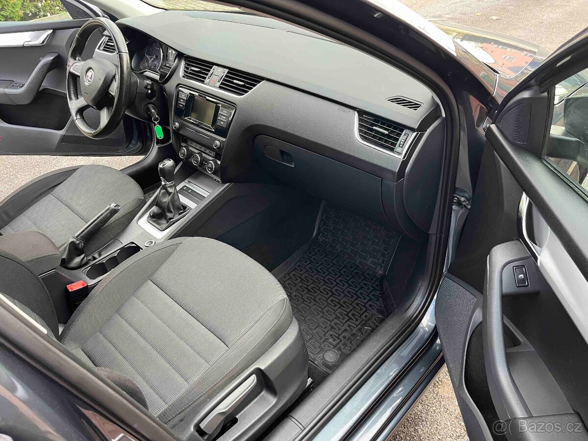 Škoda Octavia 3 Kombi 1,4 TSI - ELEGANCE - 10