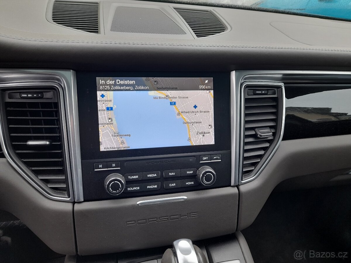 Porsche macan Europe - 10