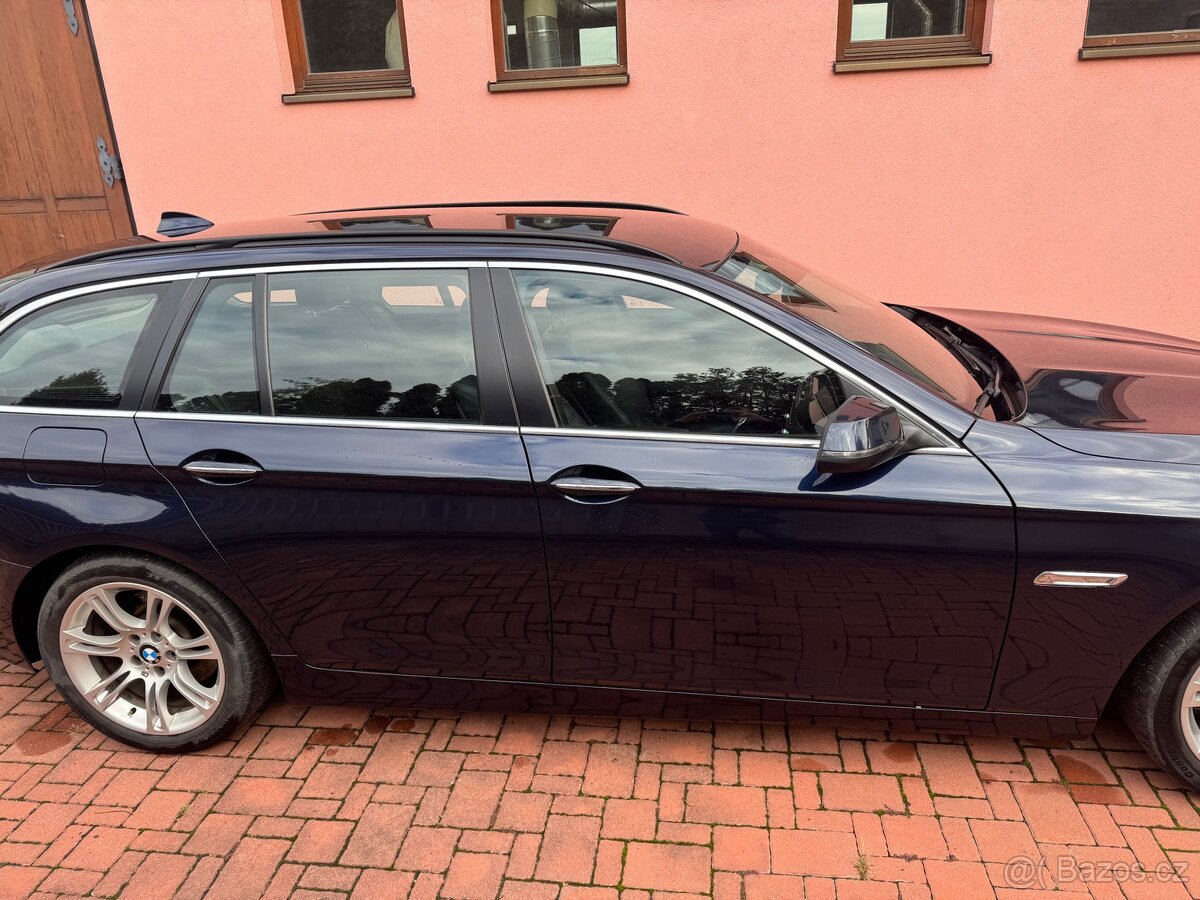 BMW 520xDrive F11 2017 - 10