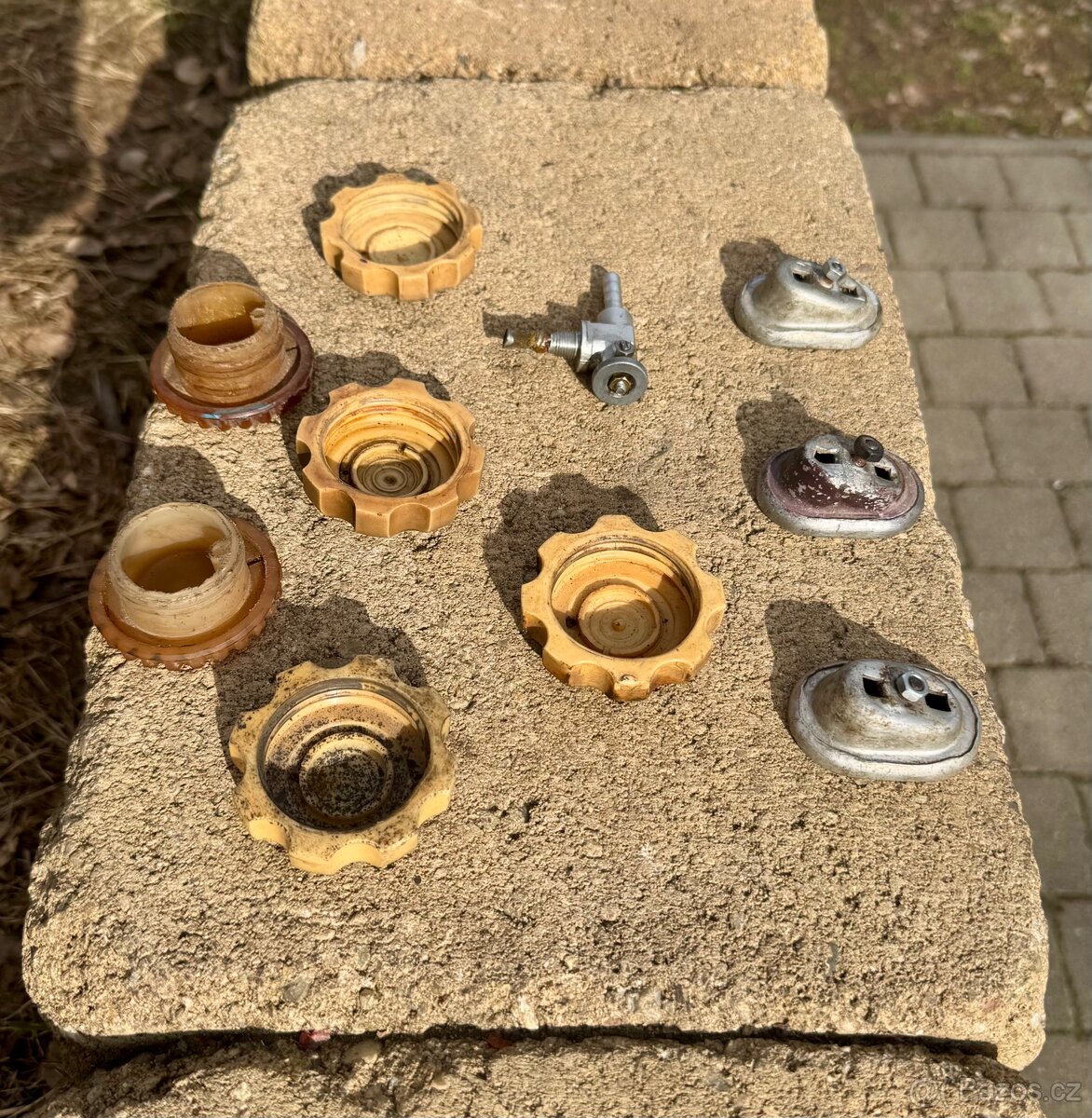 Stadion S11, S22 - dily - 10