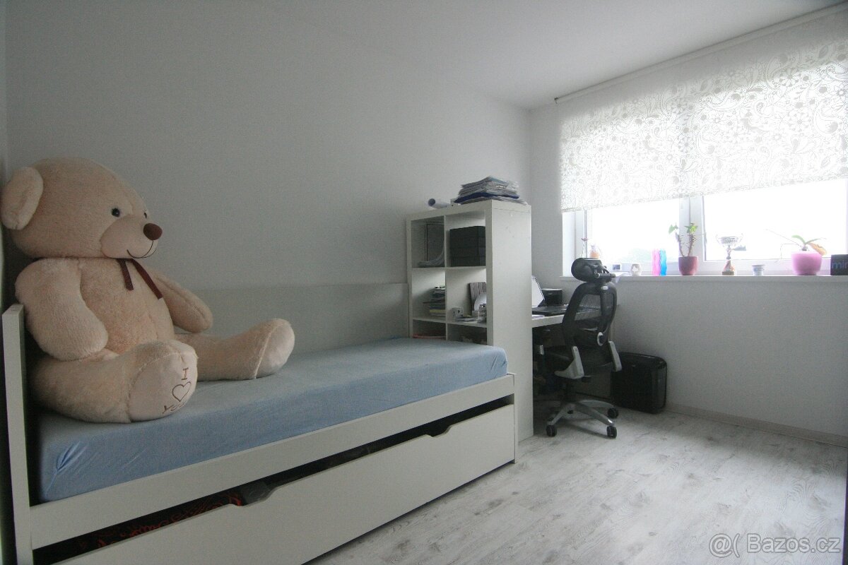 Prodej rodinného domu s pozemkem 1 724 m² - 10