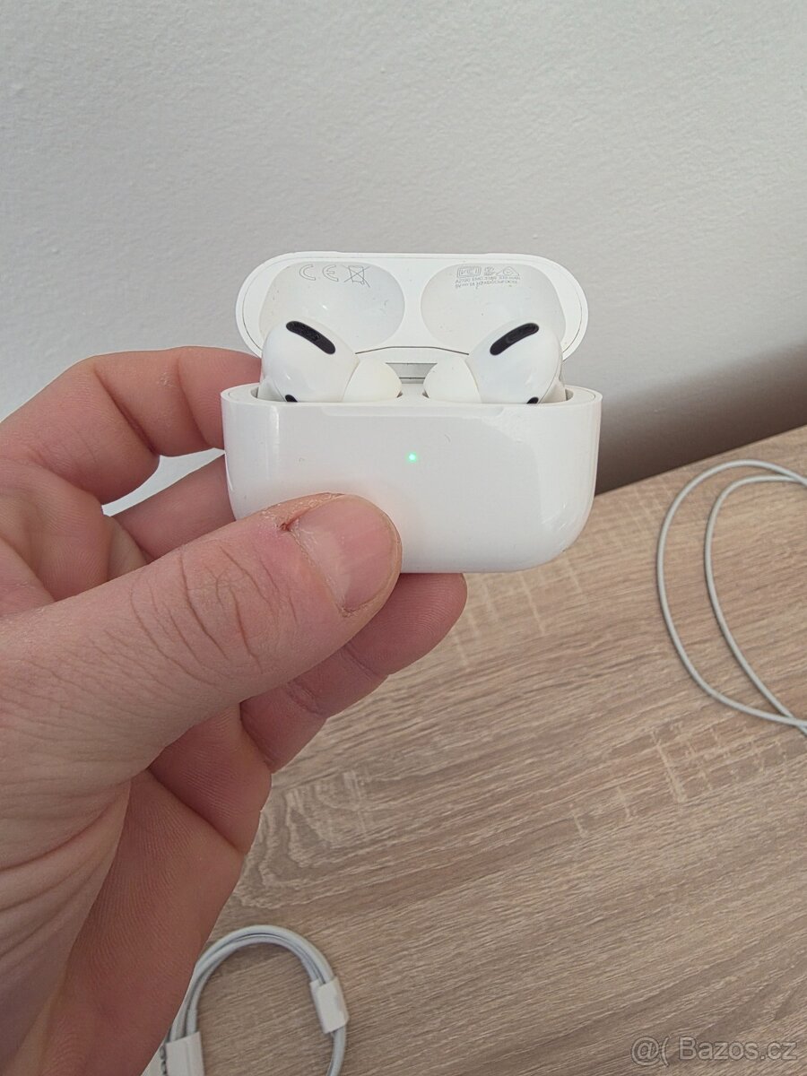 Apple Iphone 14 pro 128gb + airpods pro 1 generace - 10