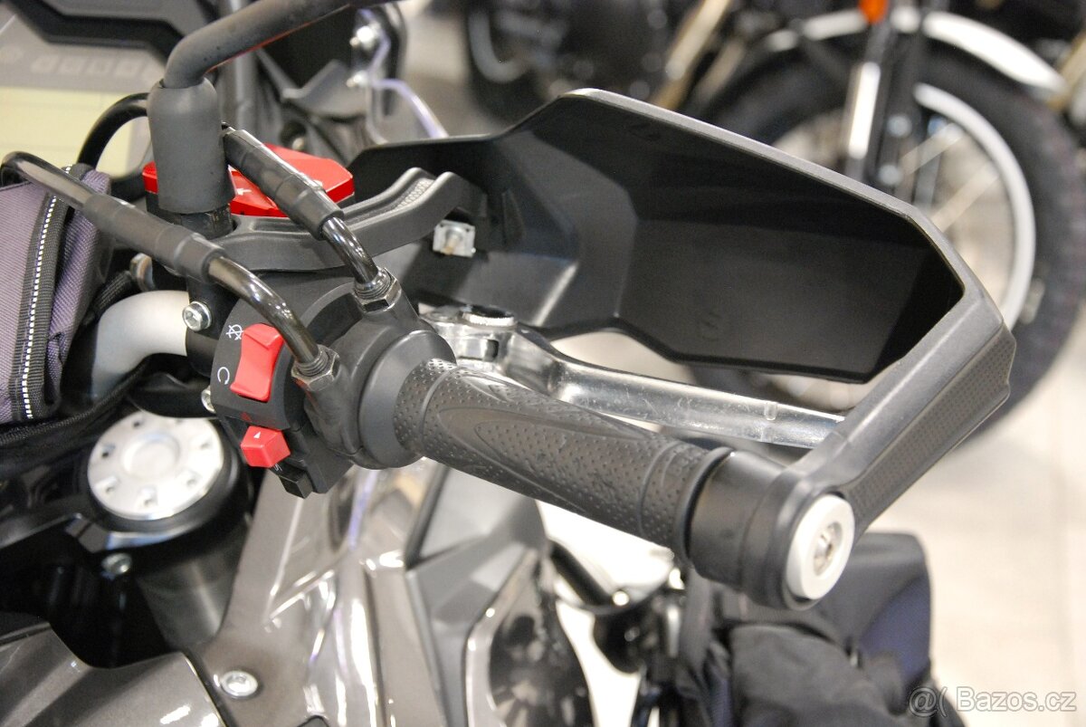 Benelli TRK 502 X - VÝPRODEJ, bohatá výbava,ŘP- A2,původ ČR - 10