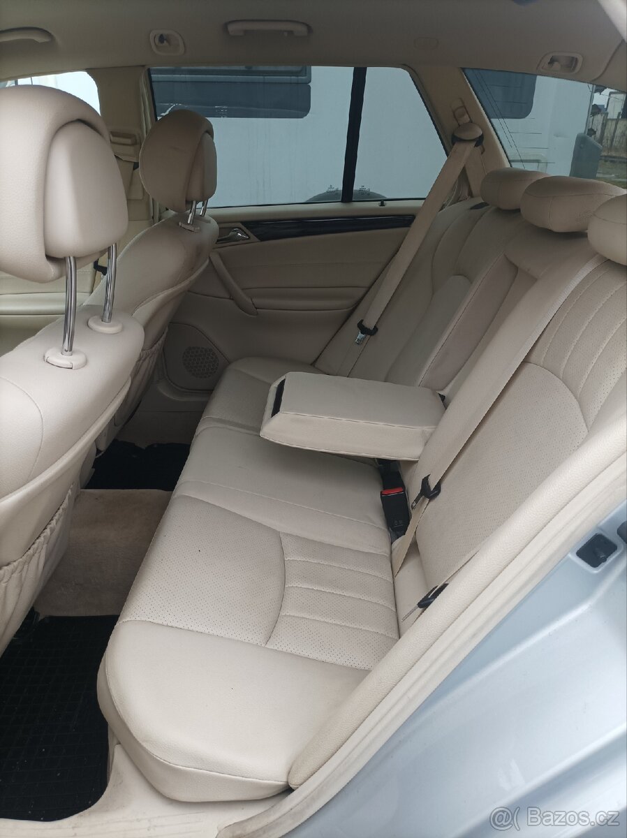 Mercedes-Benz C280 3.0 V6 4-Motion - 10