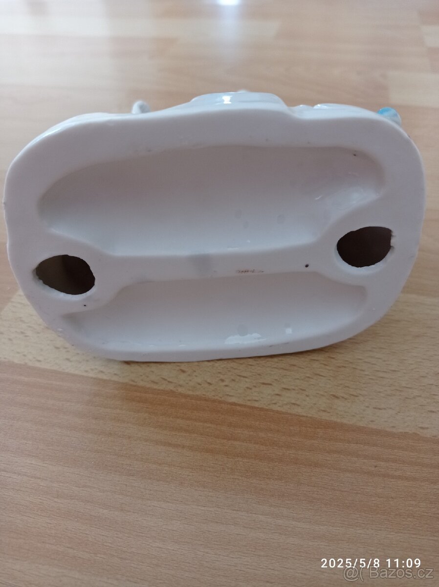 Starožitné porcelánové sošky - 10