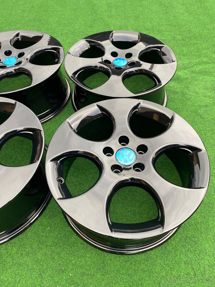 ALU VW GOLF GTI 5X112 R18’ BLACK - 10