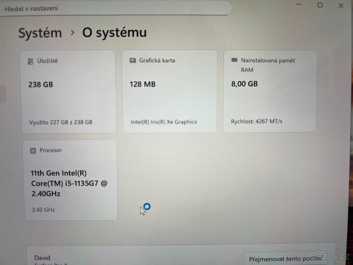 Microsoft Surface Pro 8 (i5, 8GB, 256GB) - 10