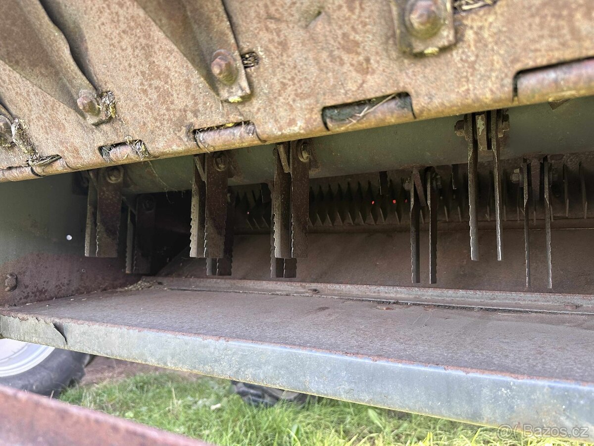 Kombajn Massey Ferguson MF38 - 10