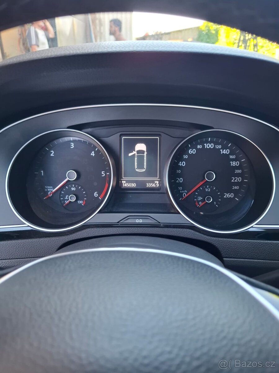 Volkswagen Passat B8 - 10