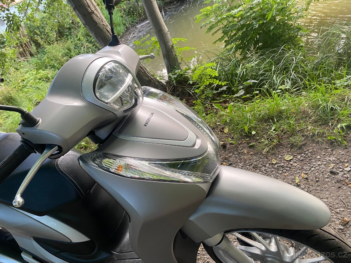 Honda SH 125 (2024) - 10