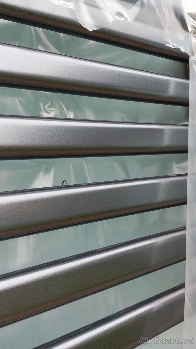 Koupelnové žebříky ČERNÁ MAT a ANTRACIT - 10