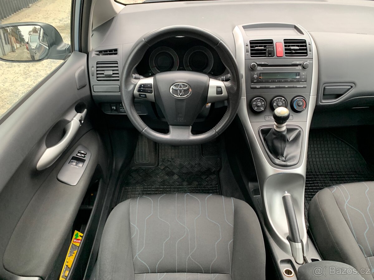Toyota Auris 1.3 VVT-i 1.majitel - 10