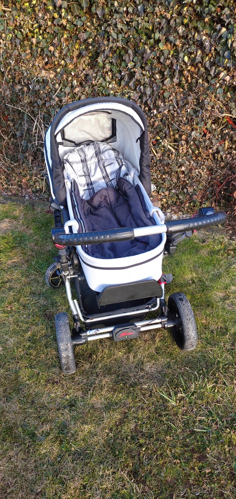 Kočárek kombinovaný, hluboký, golfky - 10